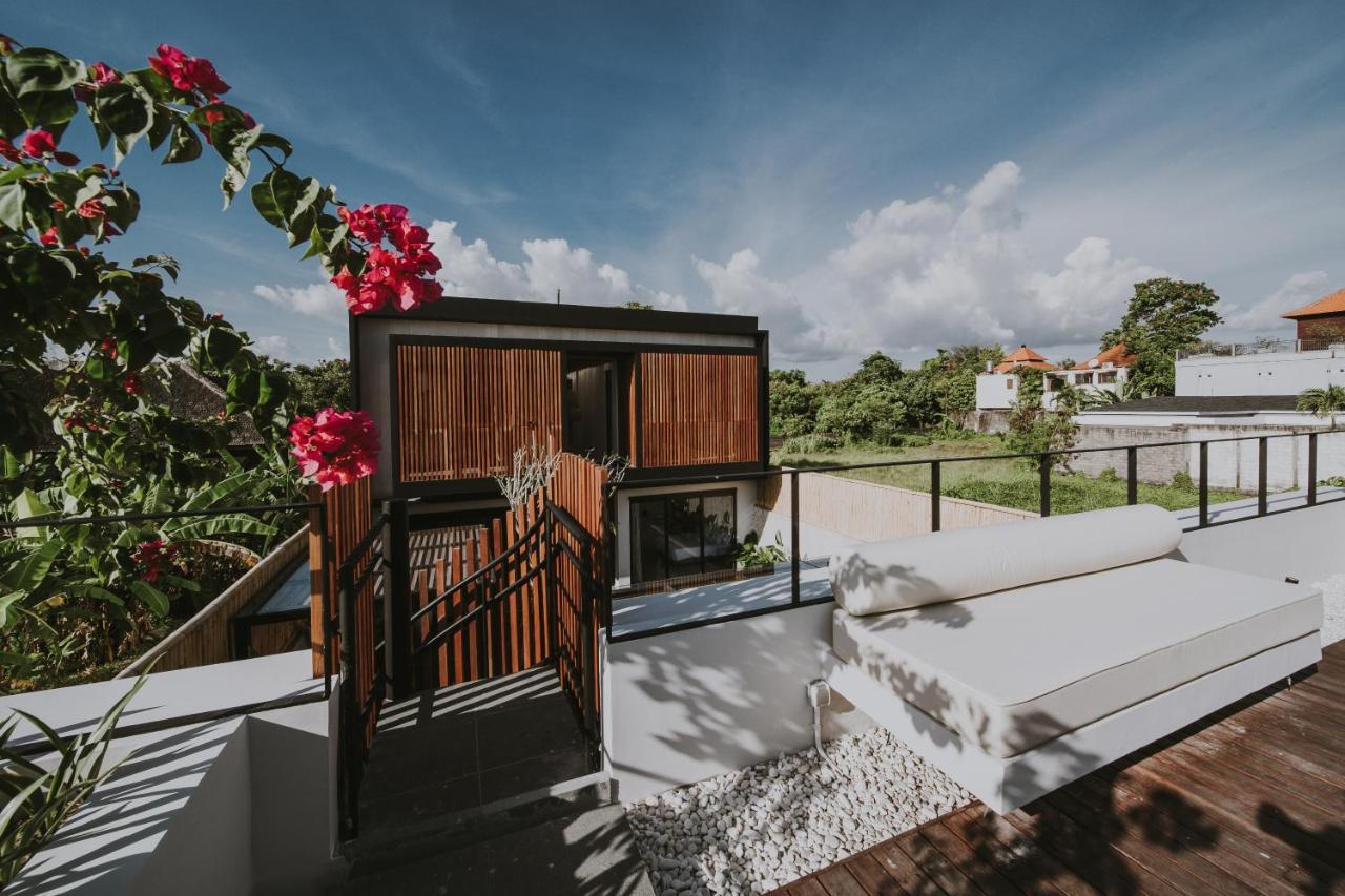 New 4 Bedroom 5 Min Walk To Berawa Beach Enclosed Livng Чангу Екстер'єр фото