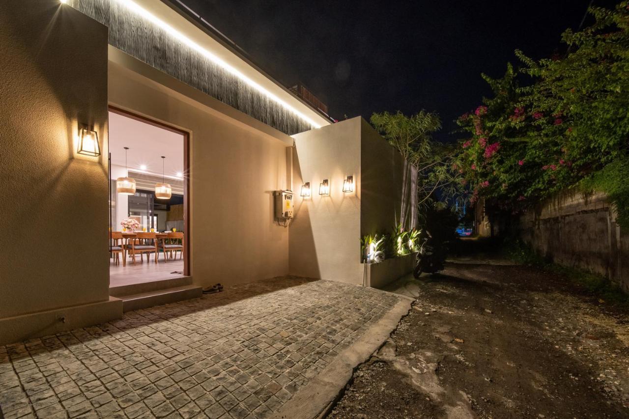 New 4 Bedroom 5 Min Walk To Berawa Beach Enclosed Livng Чангу Екстер'єр фото